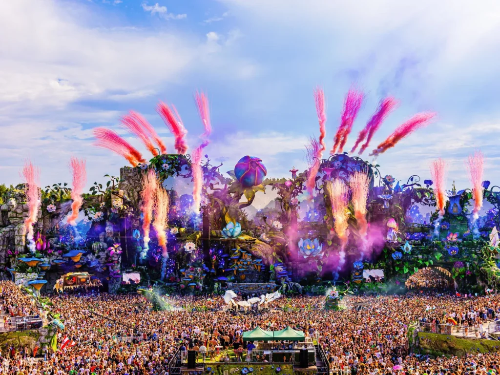 ‘All for one’ on Tomorrowland with Tungevaag